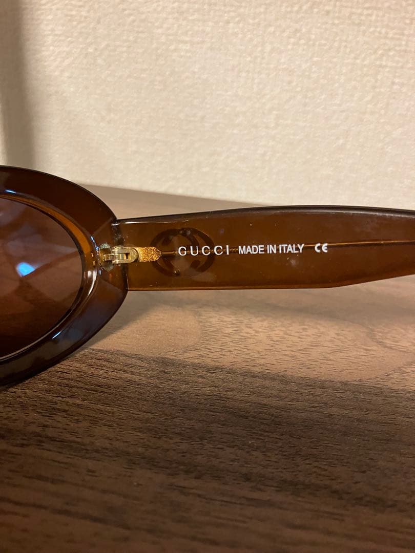 GUCCI グッチ　ブラウン オーバル　サングラス　GG 未使用に近い　美品