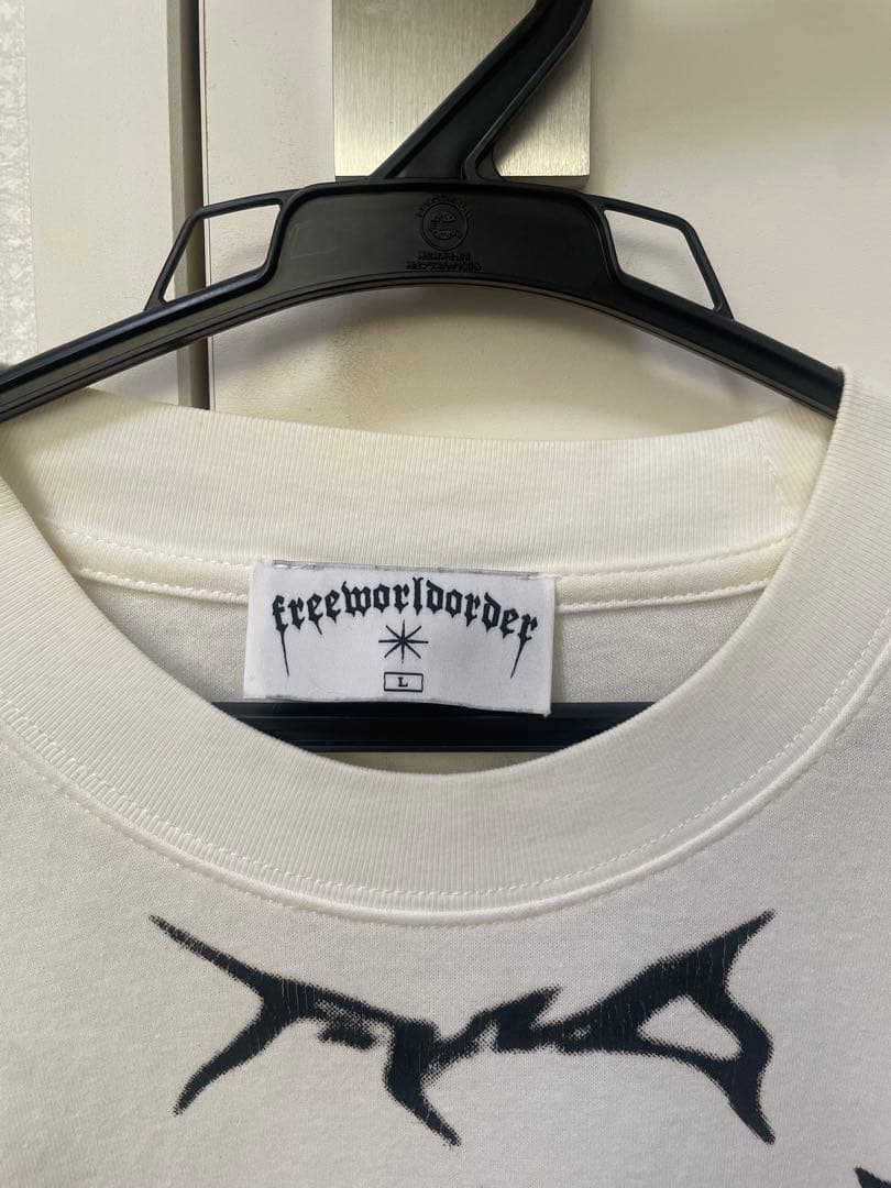 freeworldorder 長袖ロンT