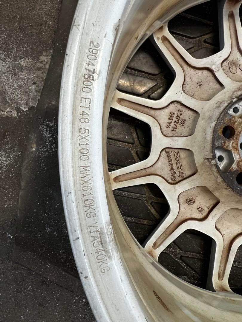 Sparco 17インチ ホワイトホイール