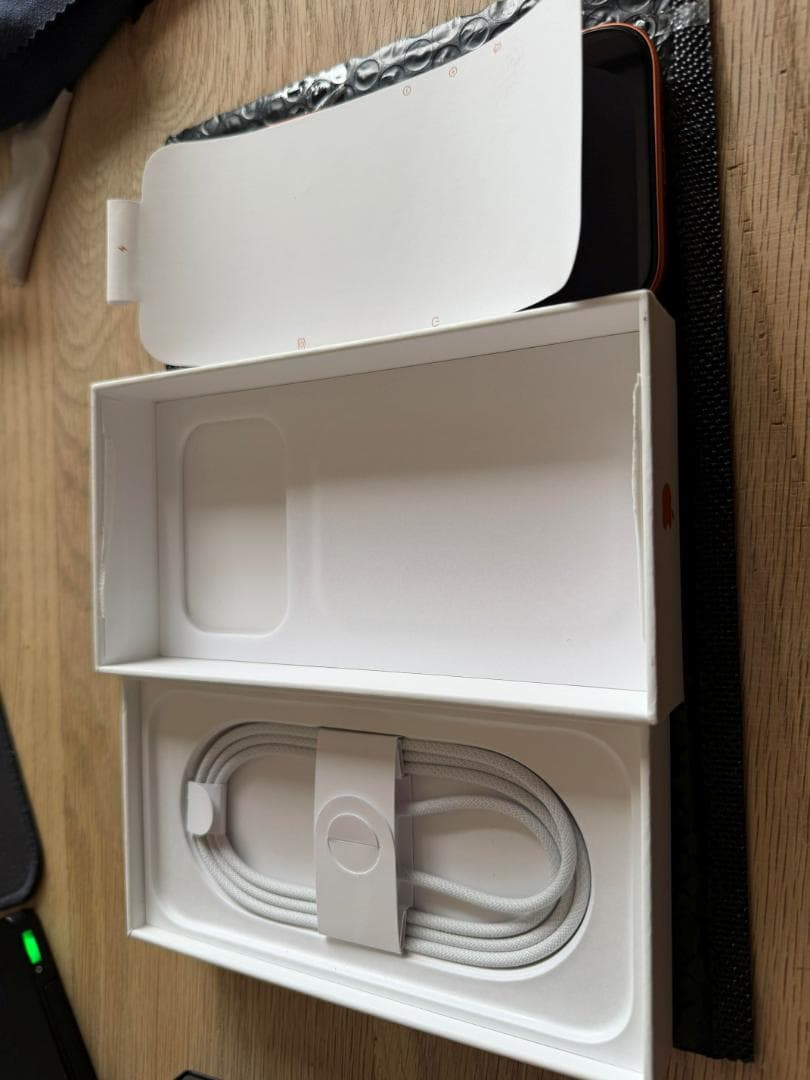 iPhone17 Pro 512GB US版 Simフリー 美品