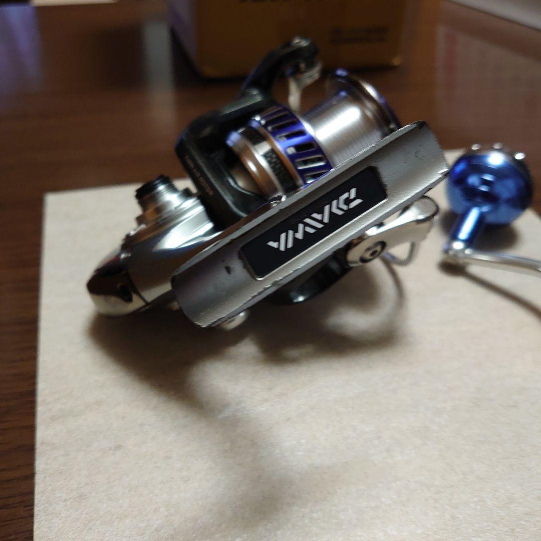 DAIWA SALTIGA 3500H スピニングリール