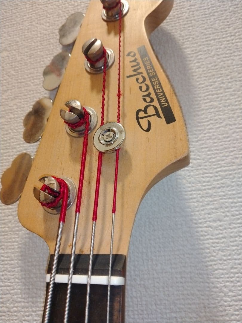 ベース　Bacchus universe BJB-300