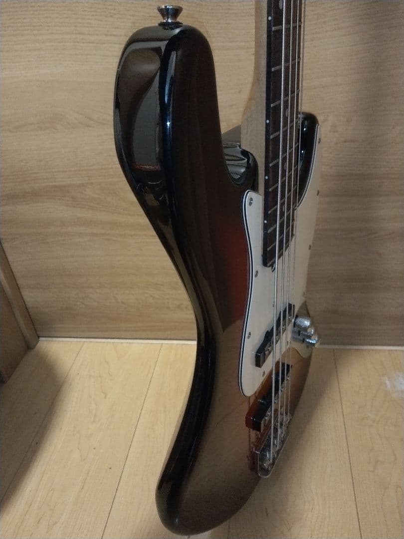 ベース　Bacchus universe BJB-300