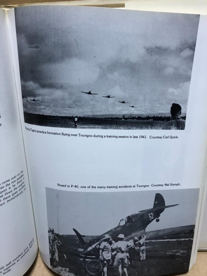 洋書 Flying Tigers