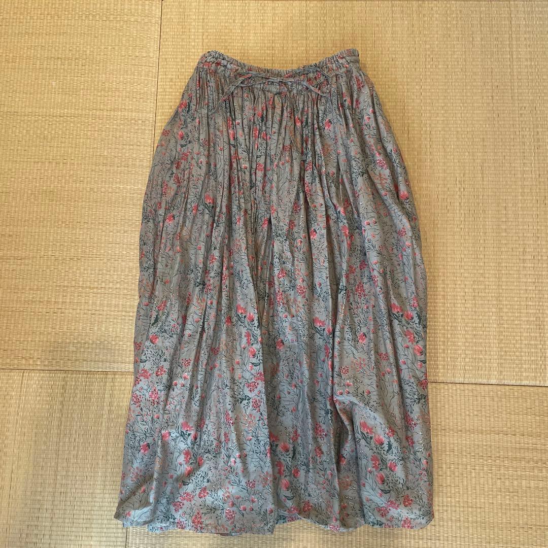 【北欧、暮らしの道具店別注】SOIL / ギャザースカート（花柄、ベージュ）