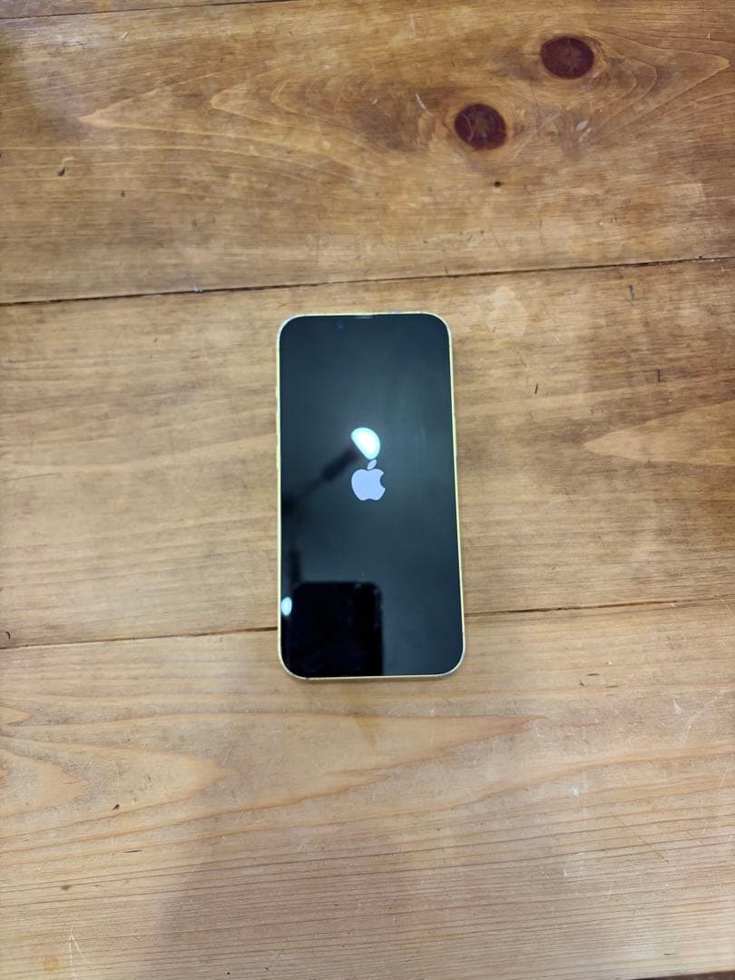 Apple iPhone 14本体 イエロー　バッテリー100パー