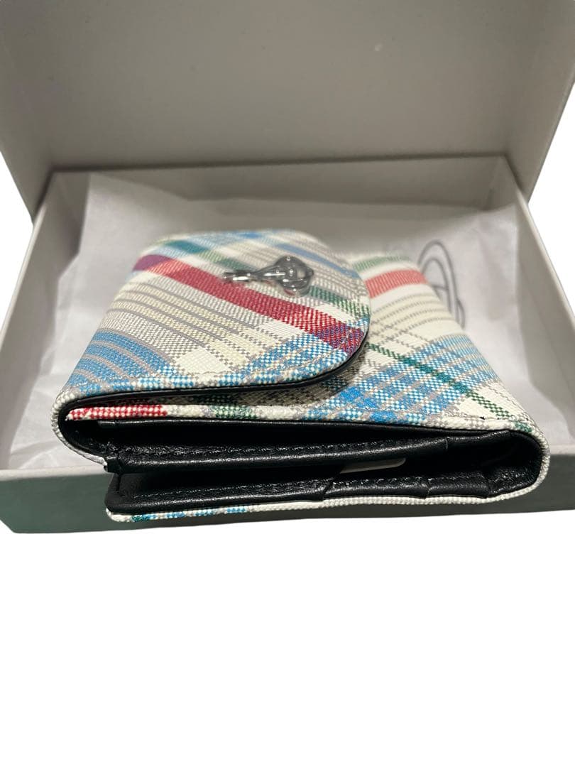 こ*こ様 【新品】vivienne westwood コンパクト財布　マドラス