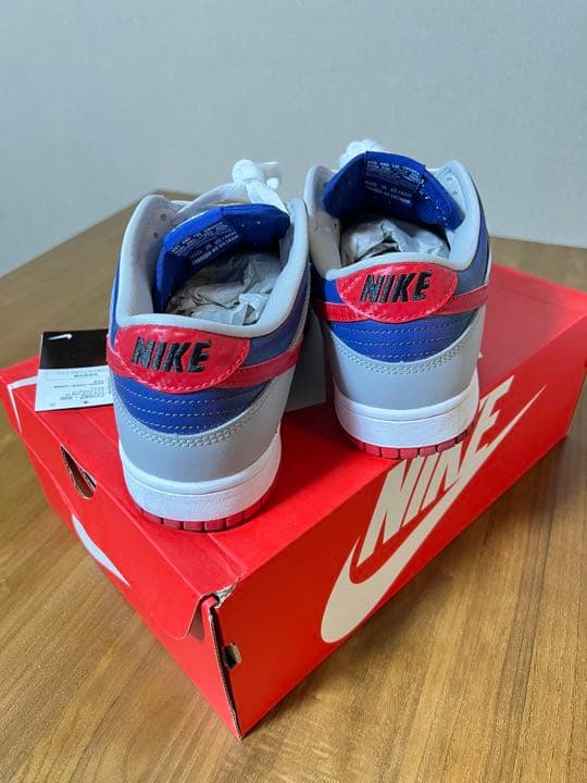 絵本・児童書 NIKE DUNK LOW \"SAMBA\"