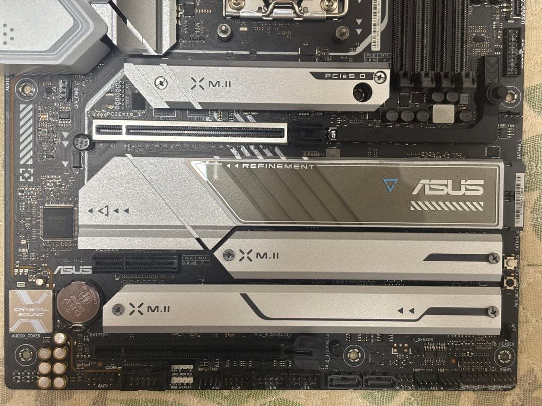 Ryzen9 7950X3D マザボ　SSD クーラー　電源