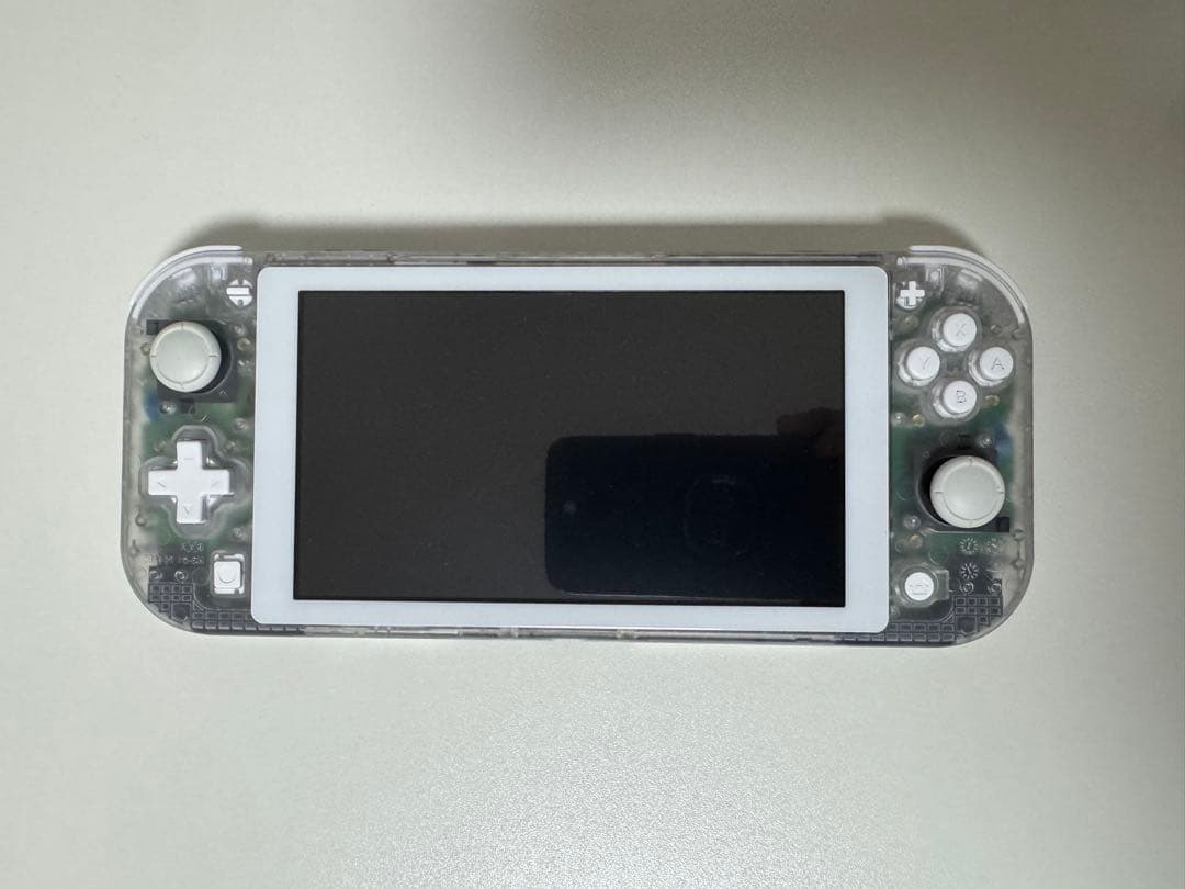 Nintendo Switch Lite 改造済