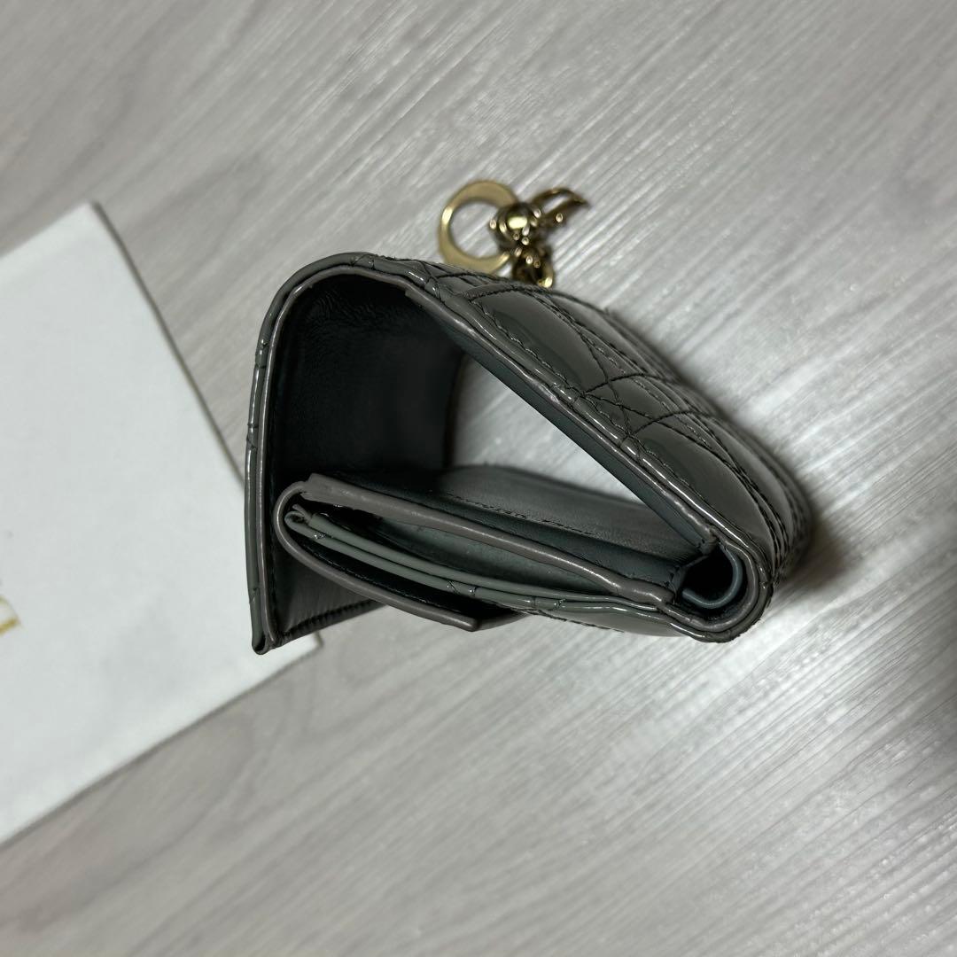 美品 Dior レディディオール パテントレザー 三つ折り財布