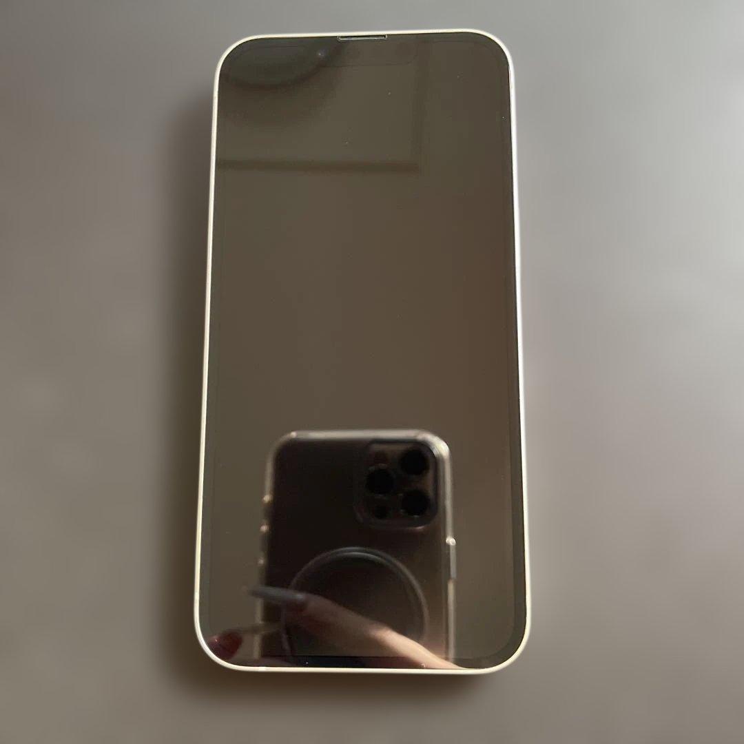【美品】Apple iPhone 13 128GB ホワイト バッテリー98%