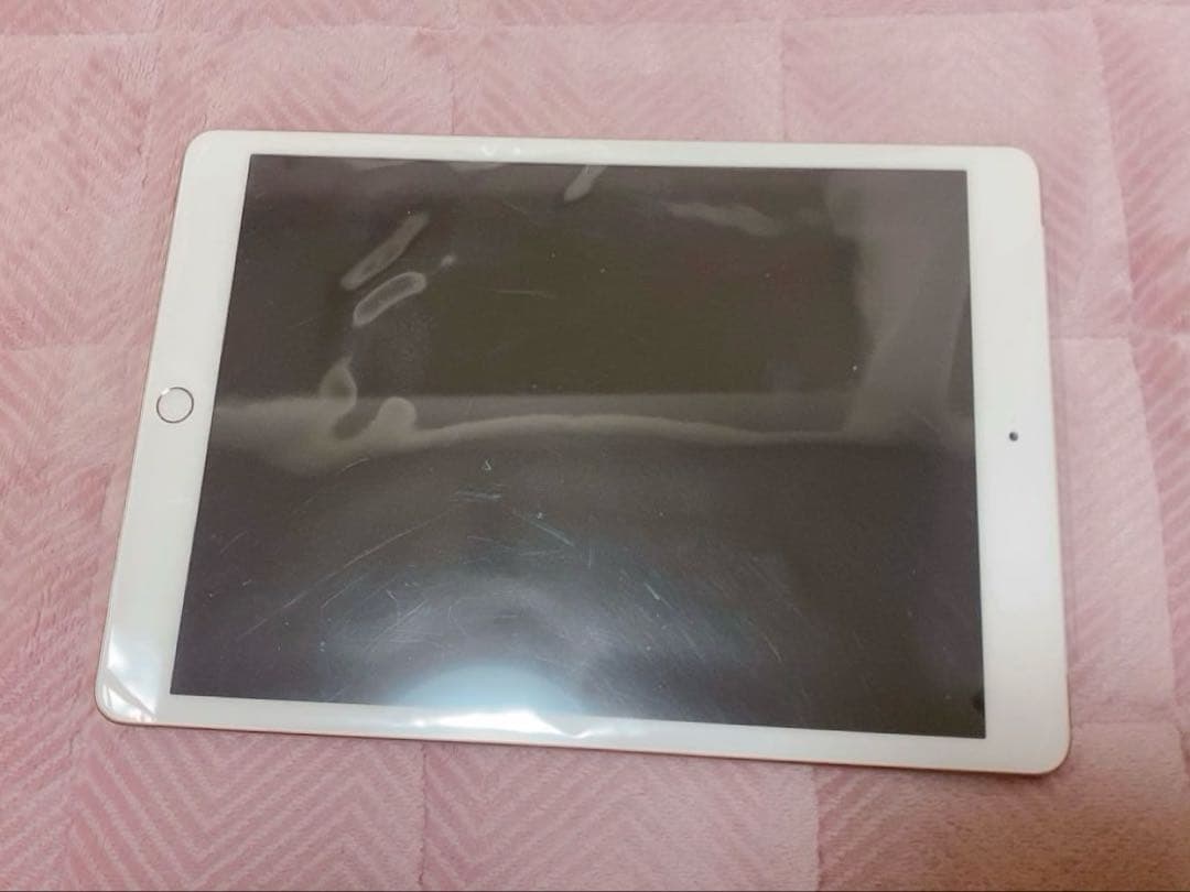 Apple iPad (第7世代) 美品 32GB バッテリー経年劣化