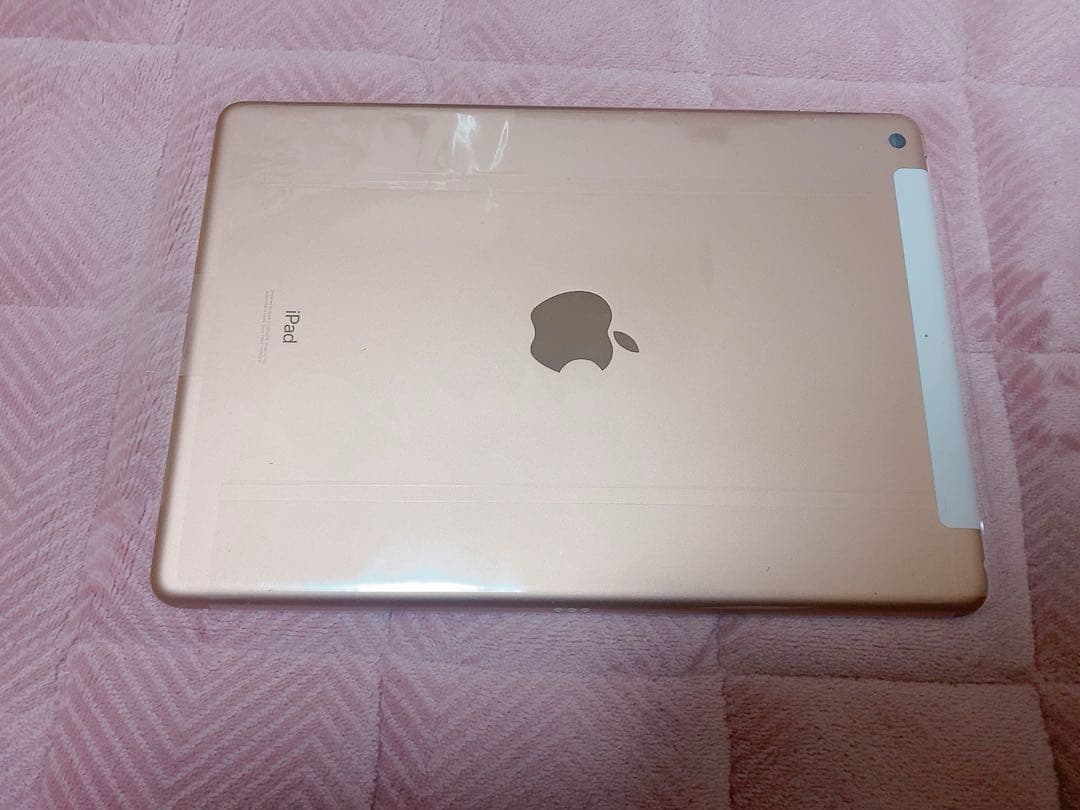 Apple iPad (第7世代) 美品 32GB バッテリー経年劣化