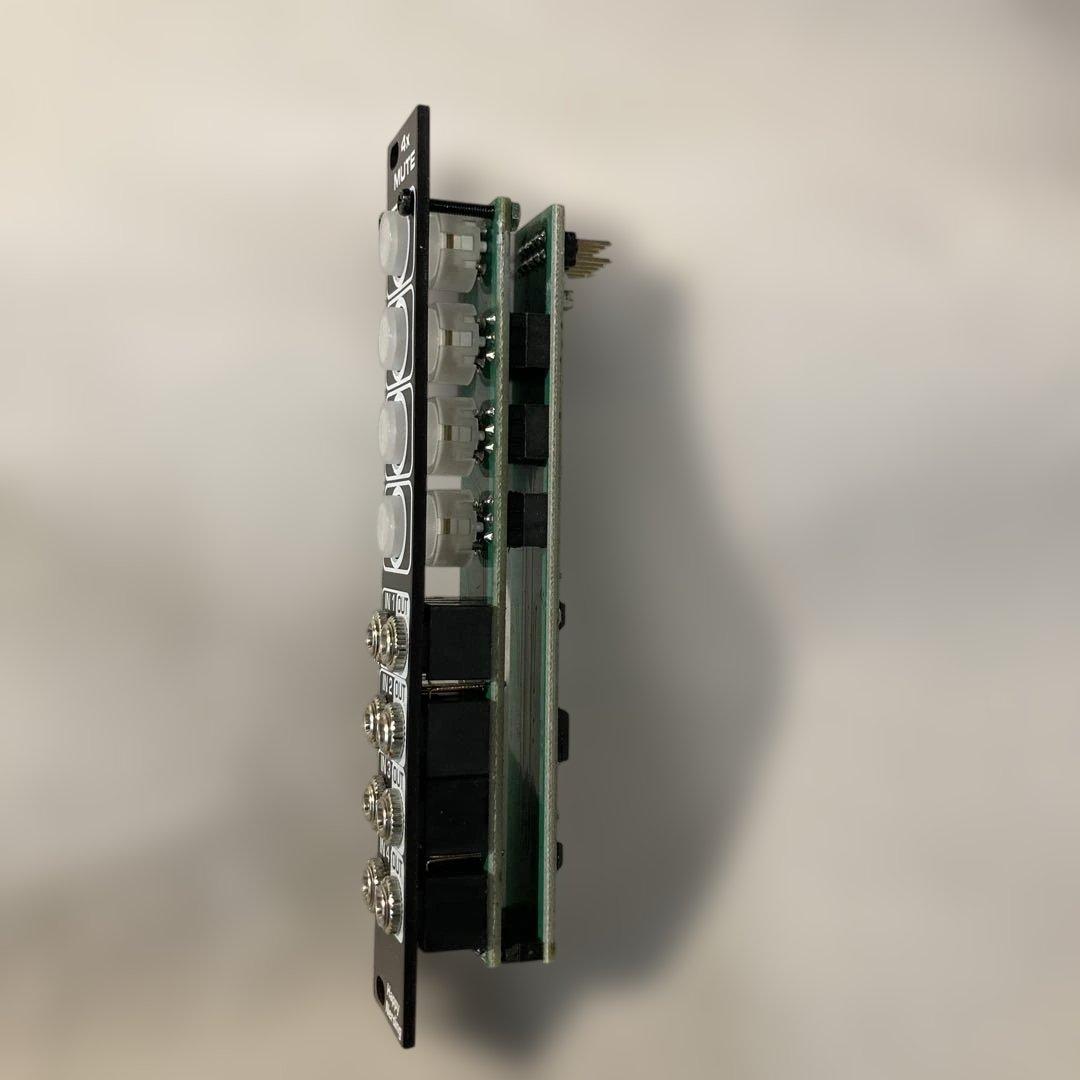 鍵盤楽器 Happy Nerding 4xMUTE