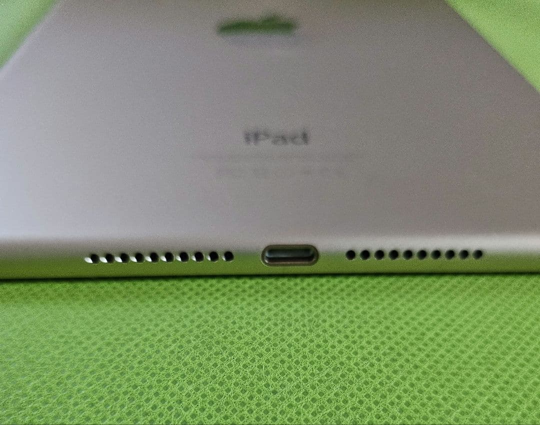 iPad mini4 【代4世代】16GB ゴールド WiFiモデル