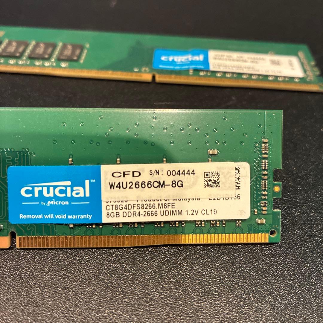 crucial 8GB DDR4 2666MHz メモリー　2枚