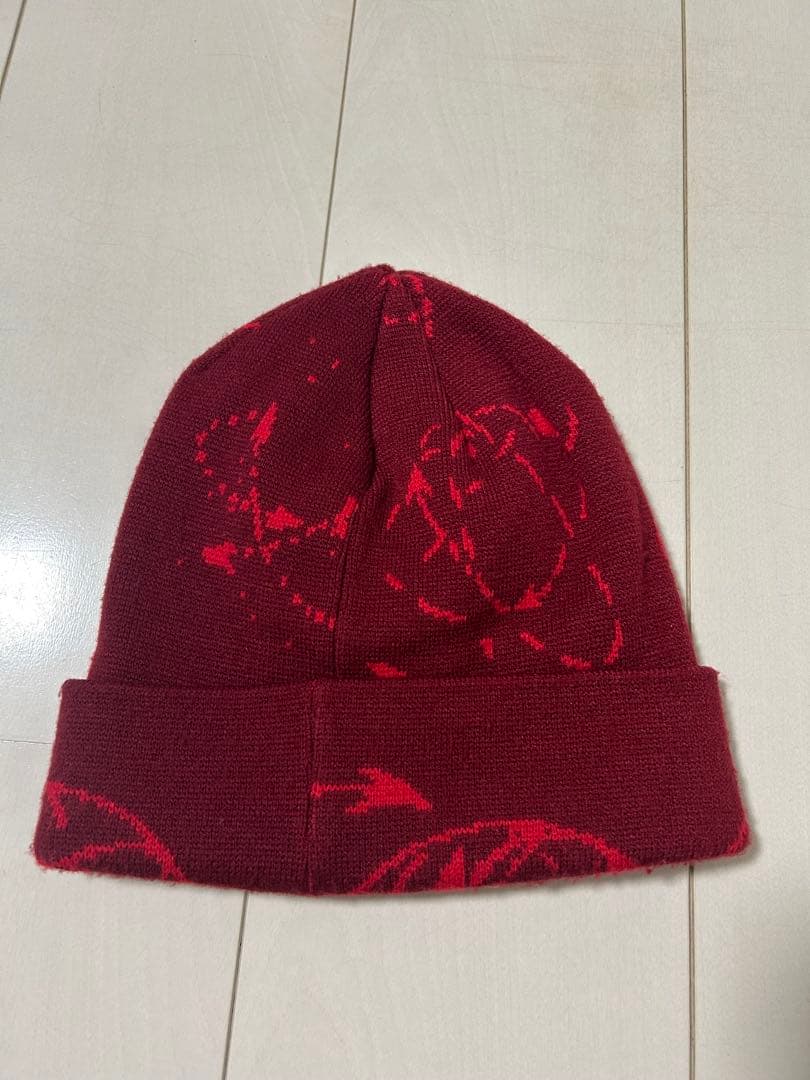 Nike 赤ビーニー PEAK BEANIE PRT OLYB TEAM