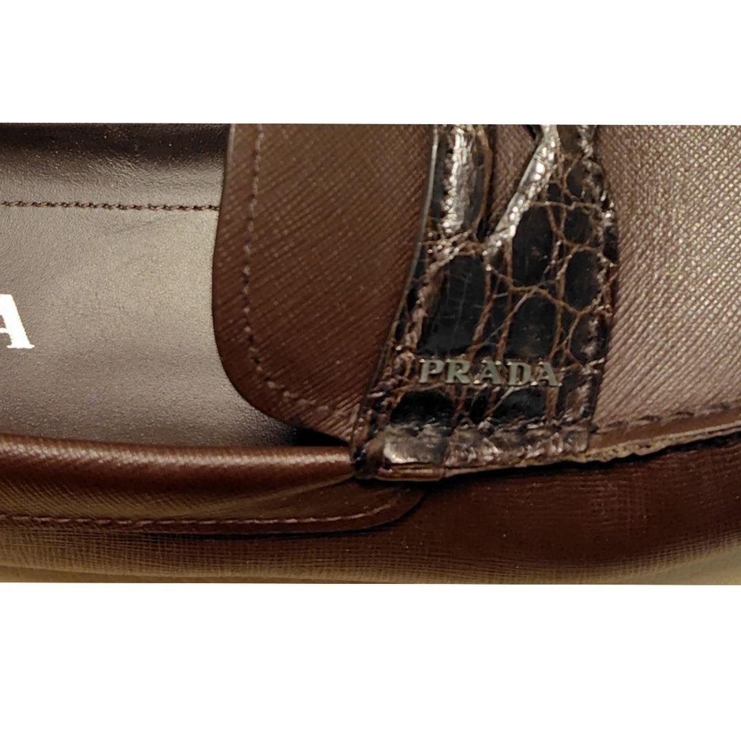 【クリーニング済】PRADA ドライビングシューズ (ロゴプレート)