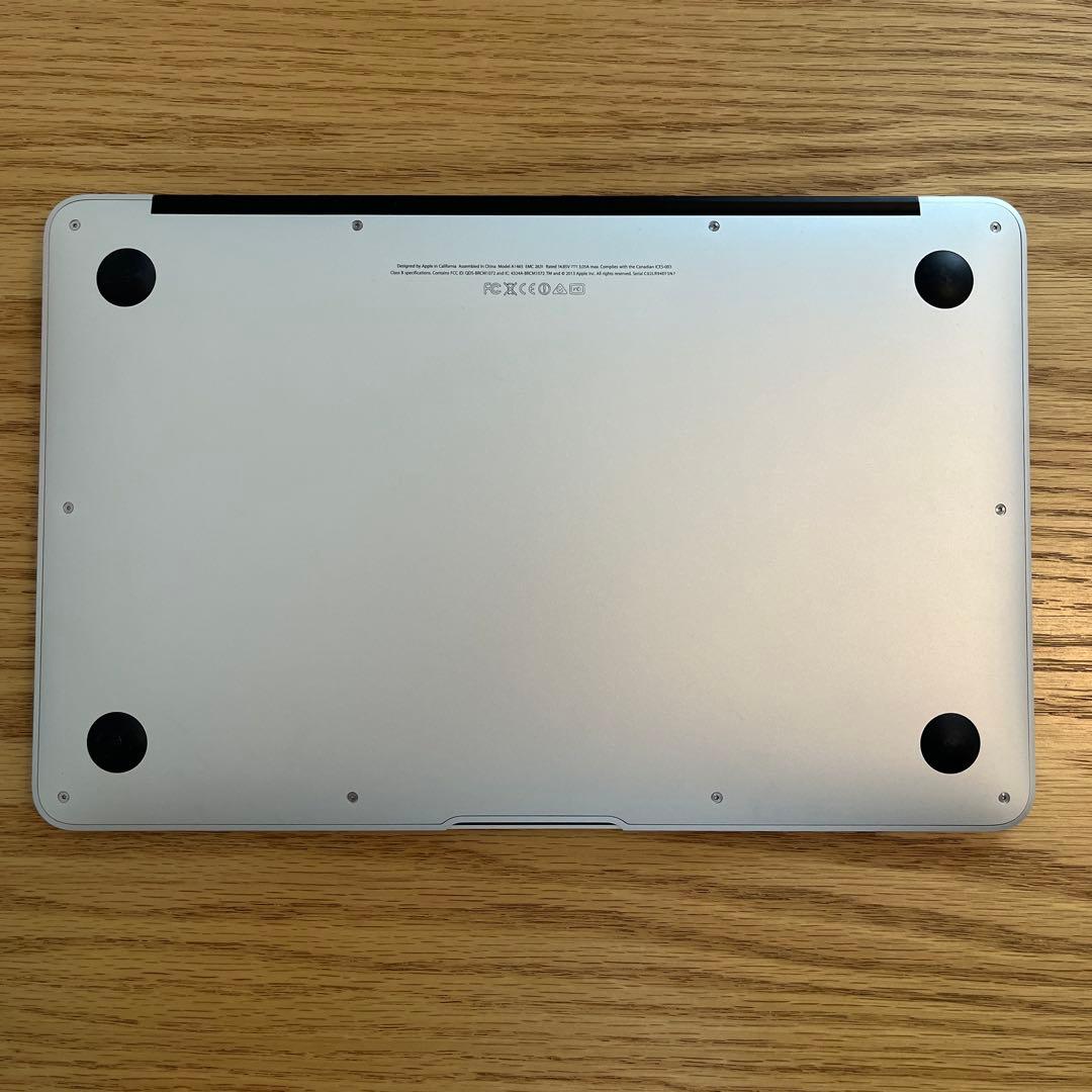 Apple MacBookAir11インチ シルバー 充電器、充電延長コード付き