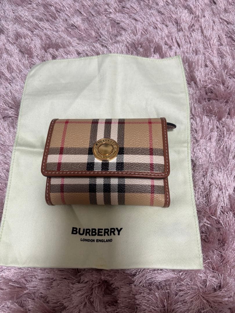Burberry財布