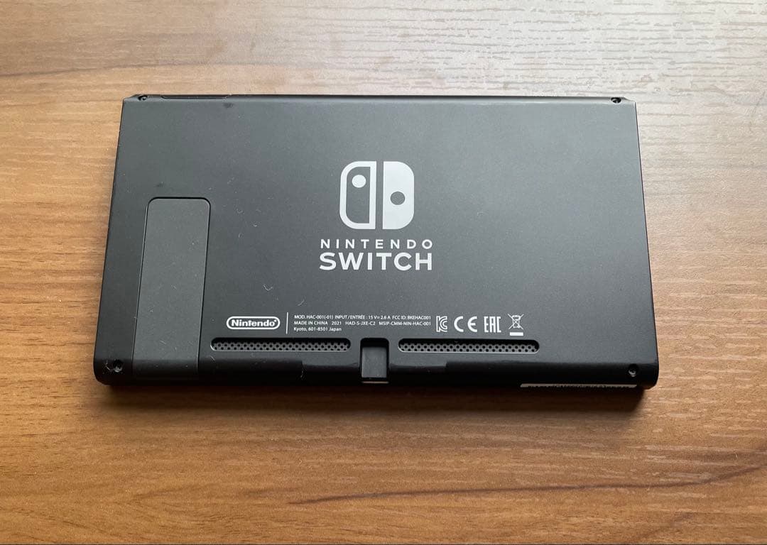 Nintendo Switch 本体 ジャンク　画面ひび割れ