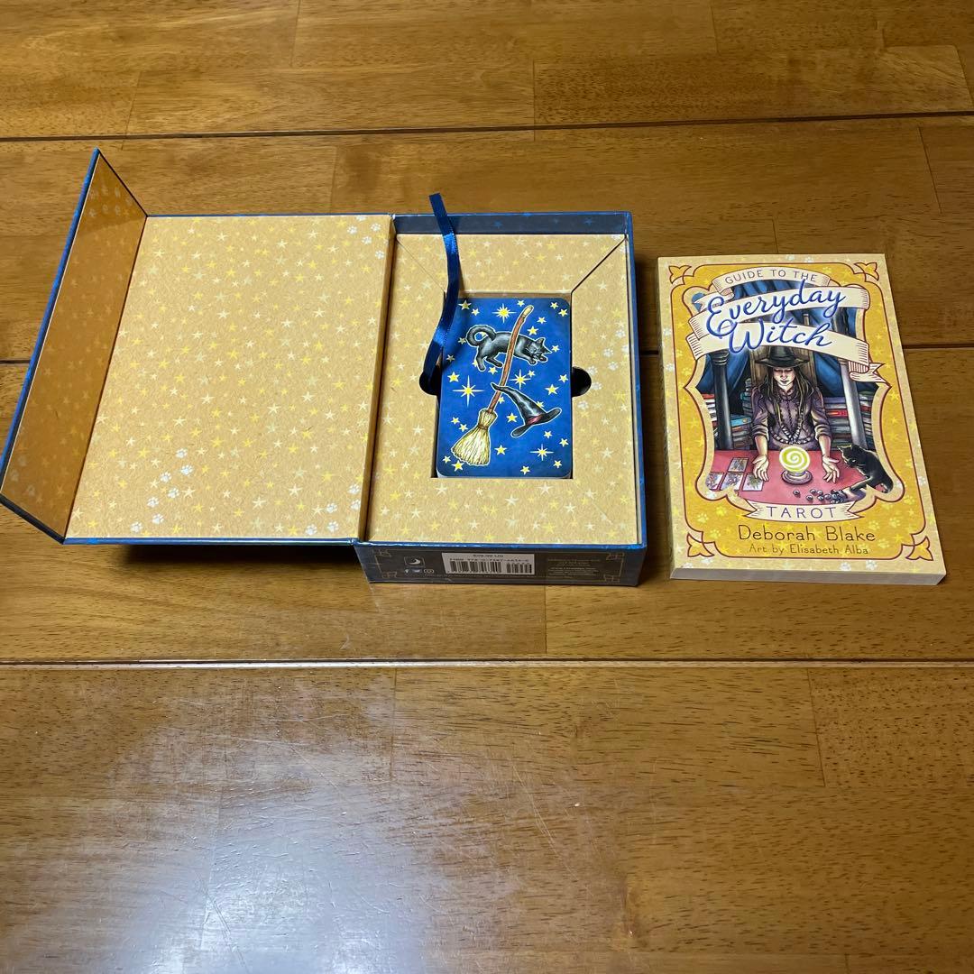 洋書 Everyday Witch TAROT & Witch ORACLE