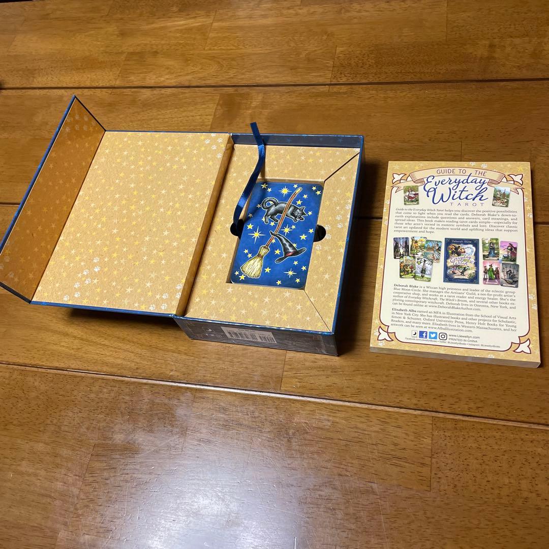 洋書 Everyday Witch TAROT & Witch ORACLE
