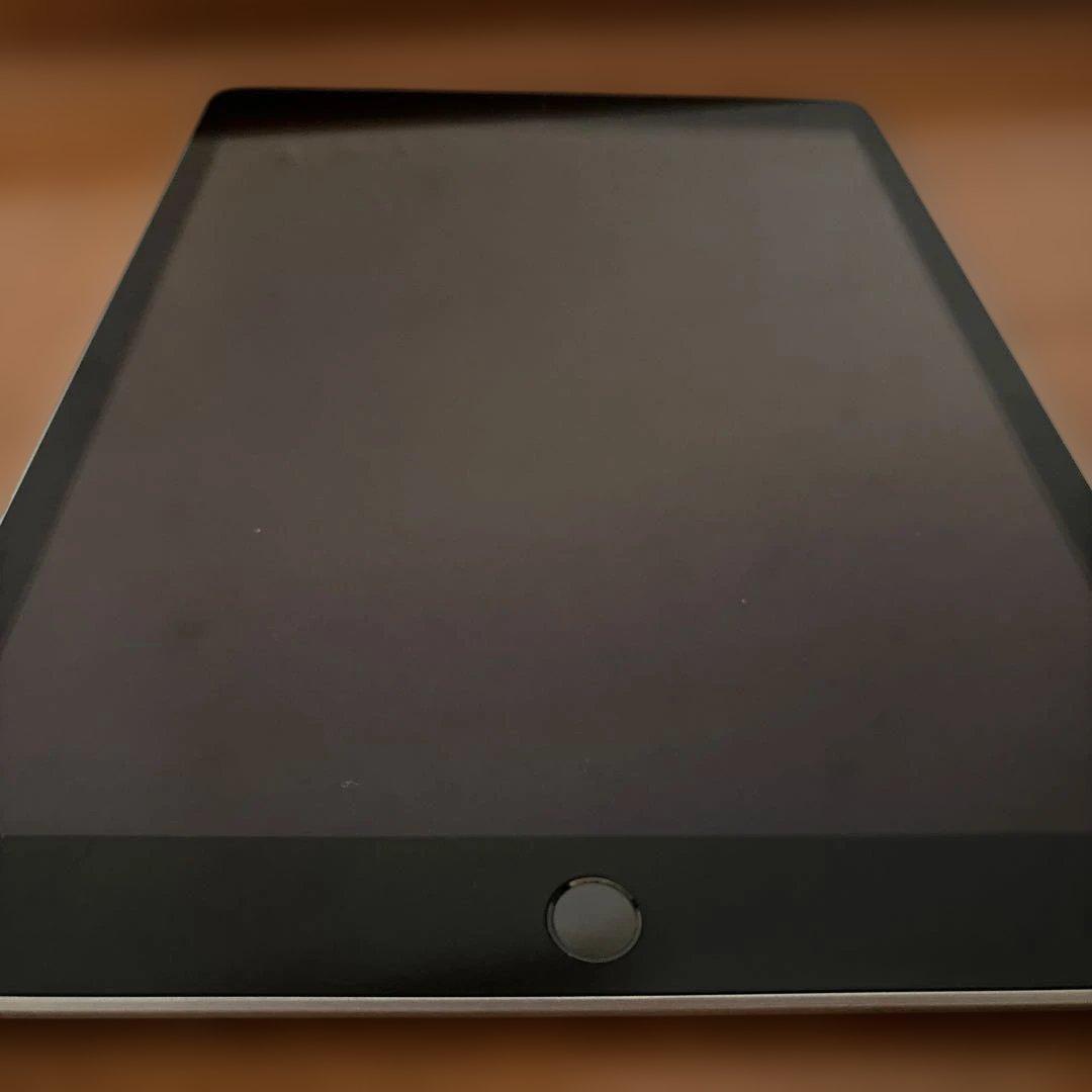 iPad 第9世代　64GB シルバー 箱無し