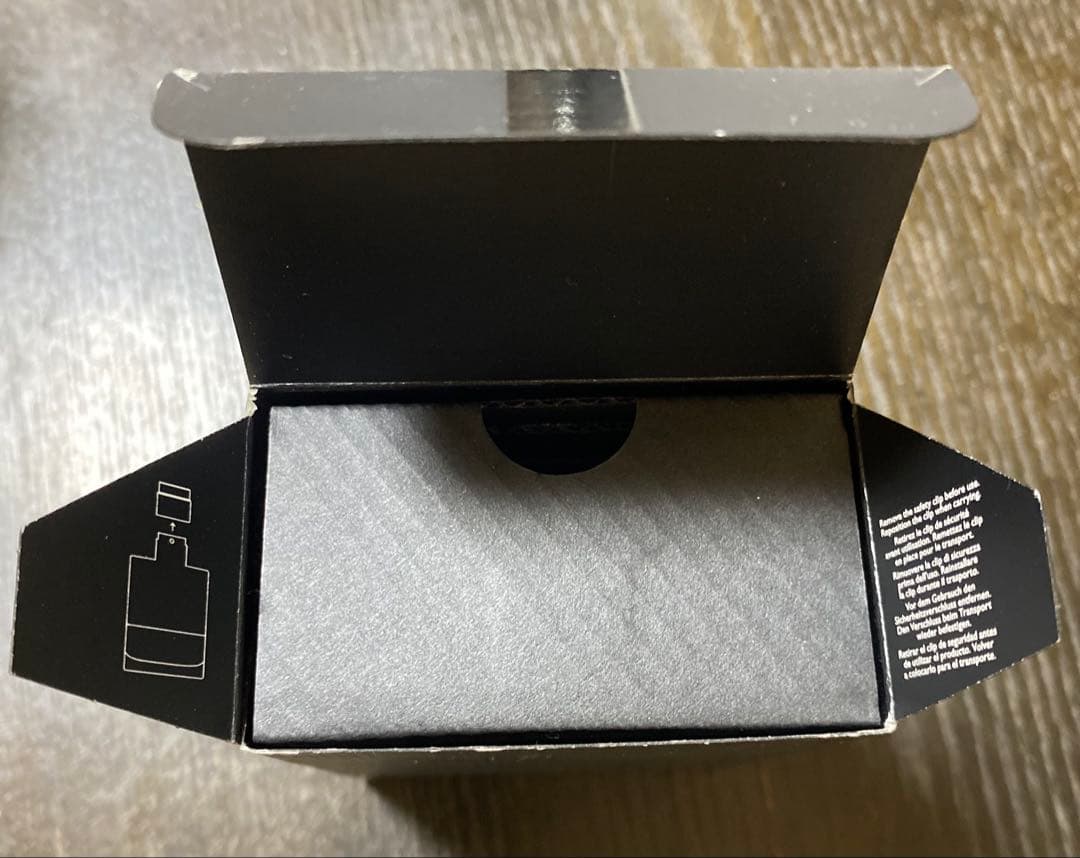 プラダブラックオーデパルファム【50ml】未使用に近い！