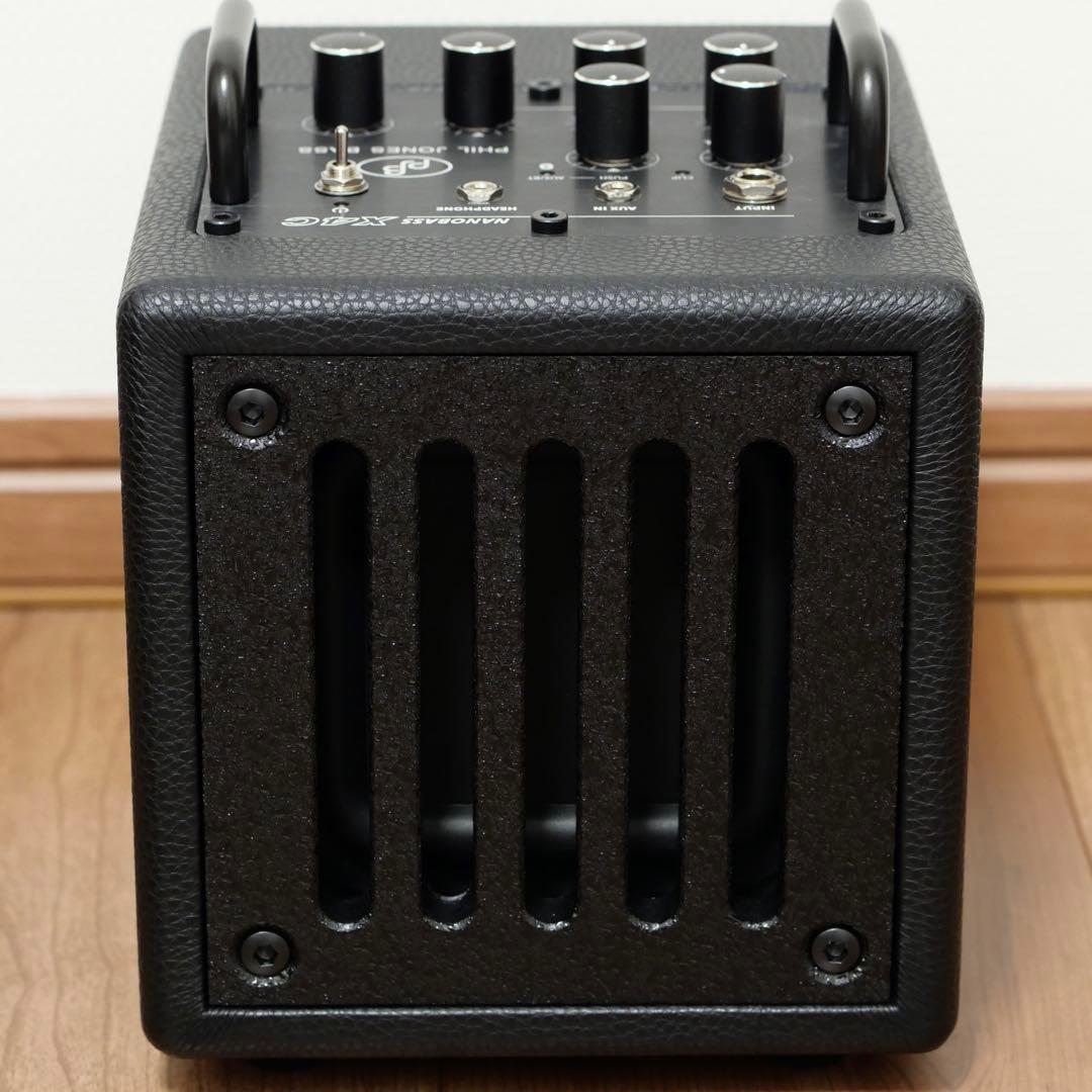 ベースアンプ Phil Jones Bass X4C 専用キャリーバッグ付き
