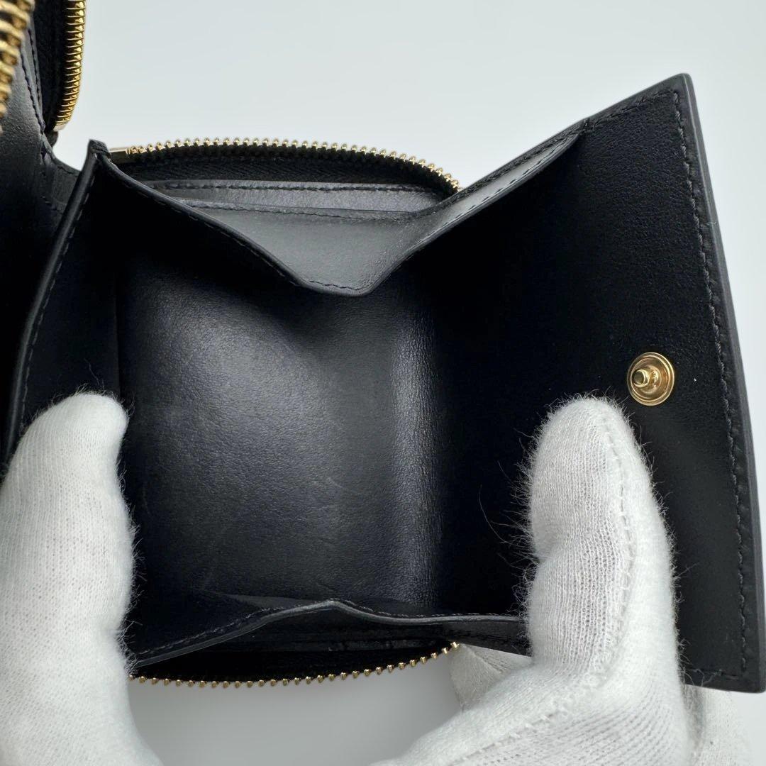 【超美品】CELINE 二つ折り財布 スモール ジップウォレット エッセンシャル