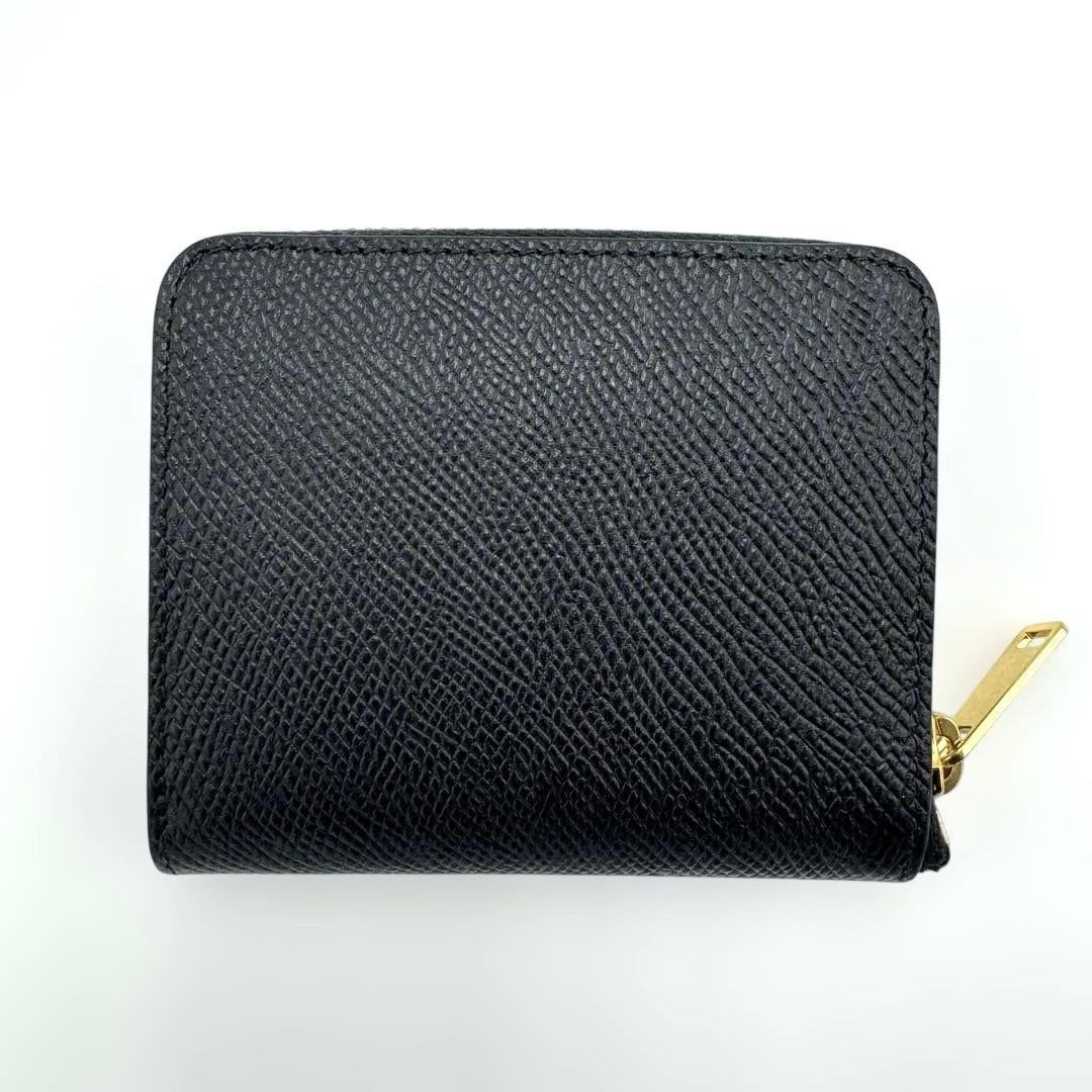 【超美品】CELINE 二つ折り財布 スモール ジップウォレット エッセンシャル