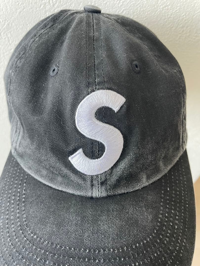 しょちSupreme ブラックキャップSロゴ