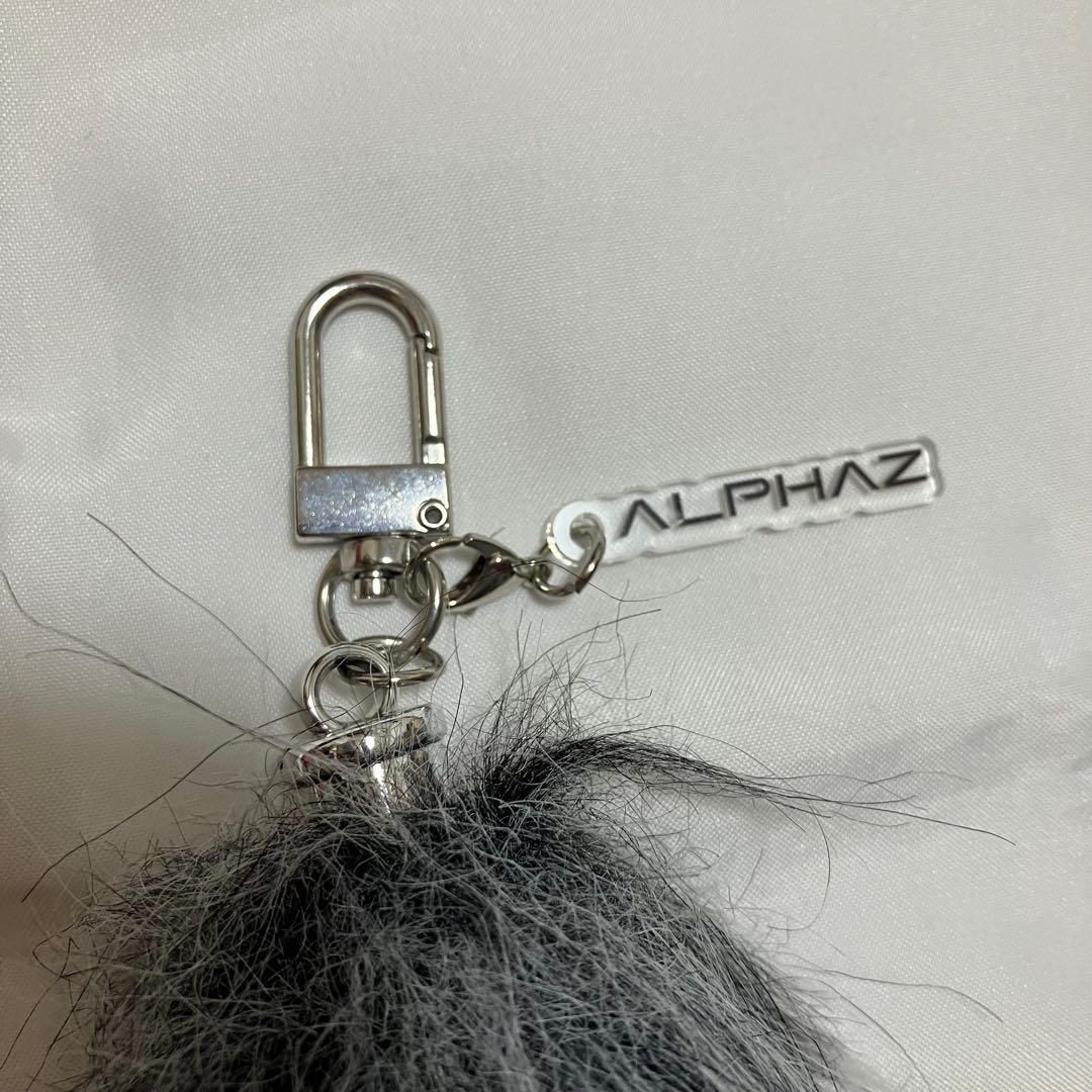 XG WOKE UP ミニヘルメットキーホルダー ALPHAZ ミニテイル
