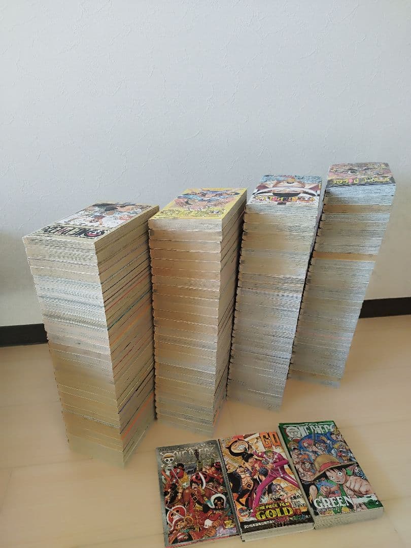 ワンピース ONE PIECE　　 1巻〜114巻　 全巻セット+関連本3冊