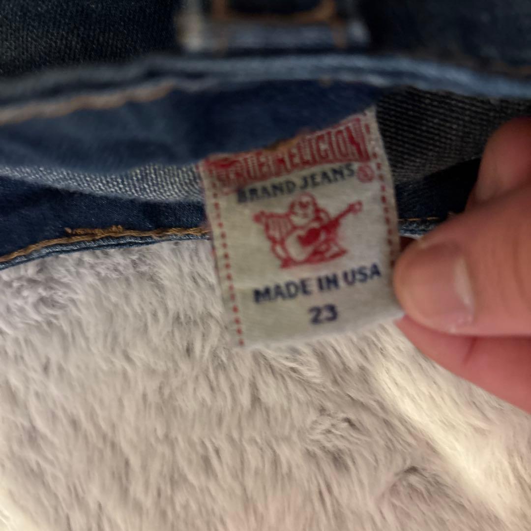 TRUE RELIGION ブーツカットデニム JOY