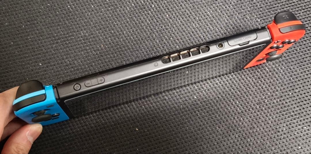 Nintendo Switch ニンテンドースイッチ本体 青/赤 箱 付属品付き