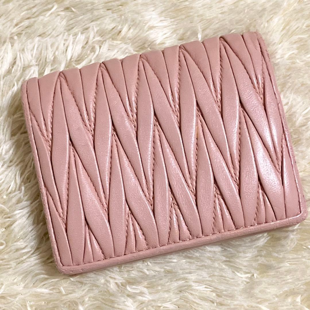 【美品】MIU MIU マテラッセ ビジュー 折り財布 クリスタル ピンク