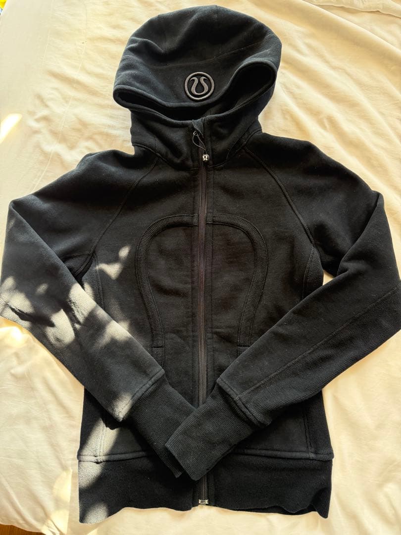lululemon フルジップフーディ　パーカー　Scuba S ブラック