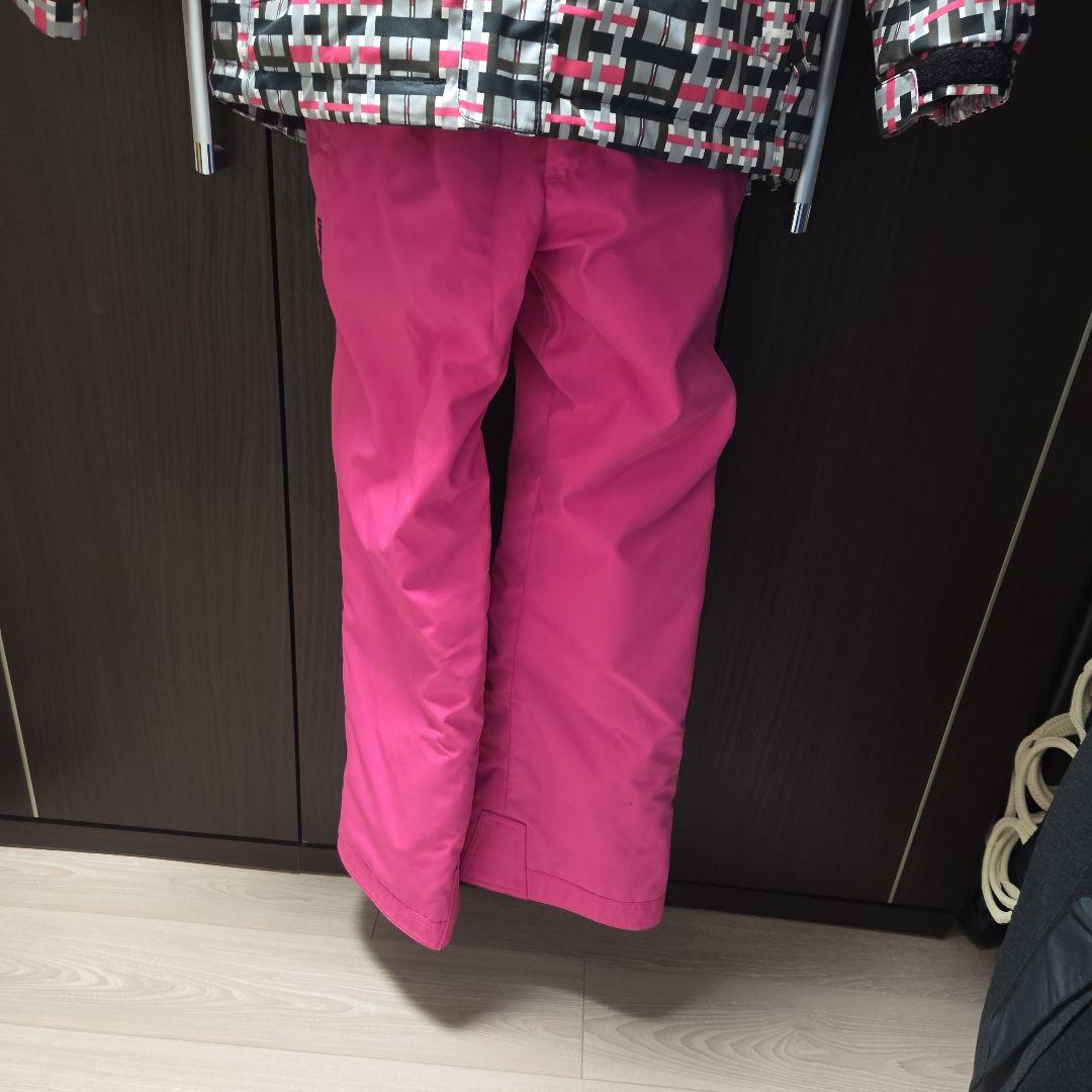 【値下げしました】DESCENTE 子供用スキーウェア 140/150