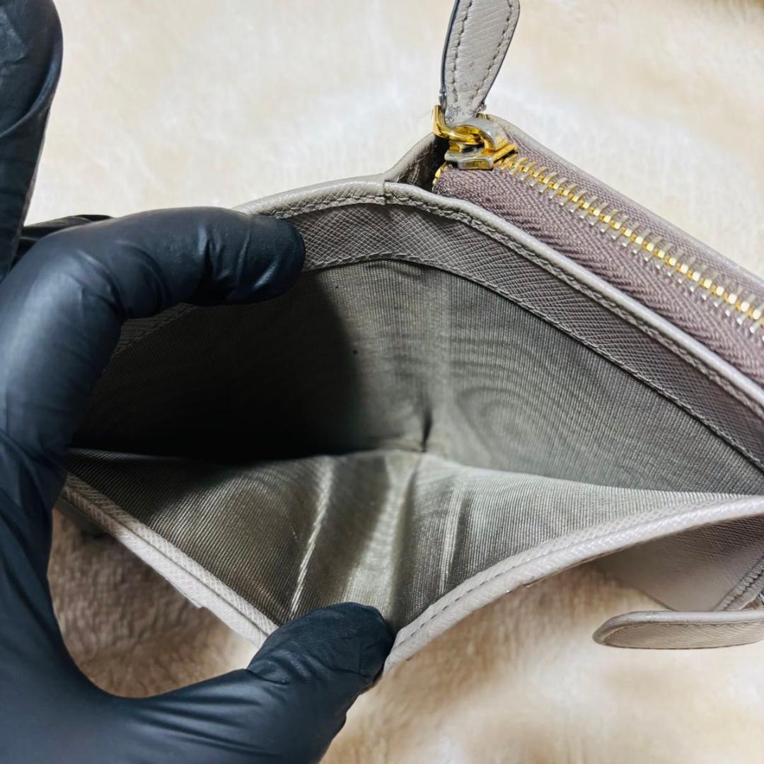 【正規品】PRADA プラダ サフィアーノ コンパクトウォレット　ベージュ