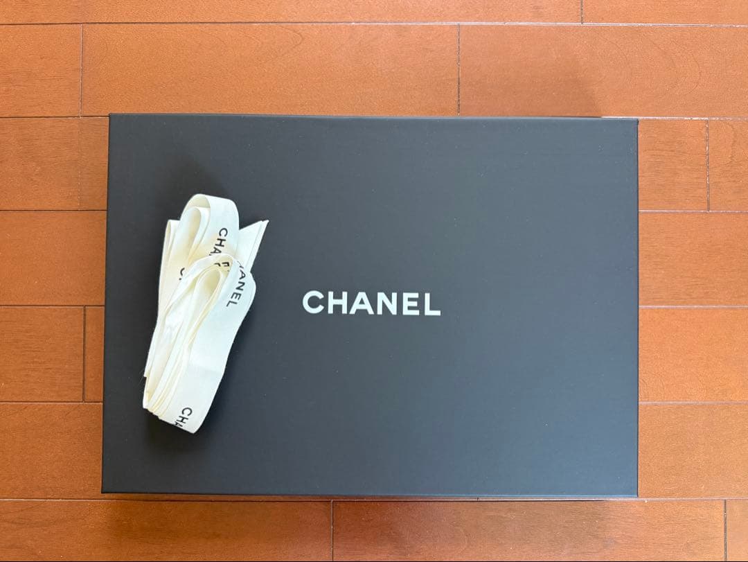 CHANEL 【未使用】ホワイトシルクカシミアストール