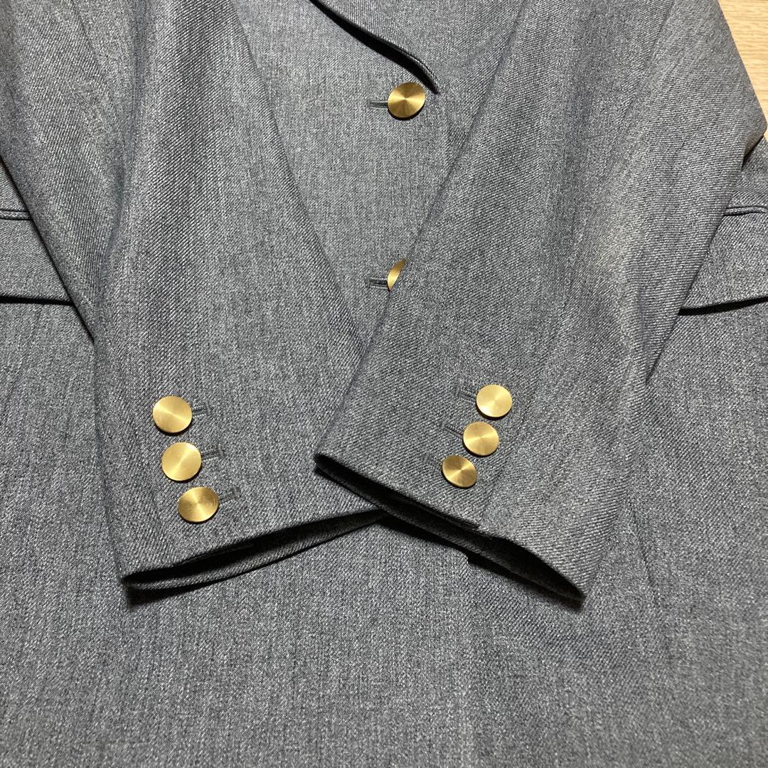 美品　ナチュラルビューティベーシック　ダブルブレスト　ジャケット　金ボタン