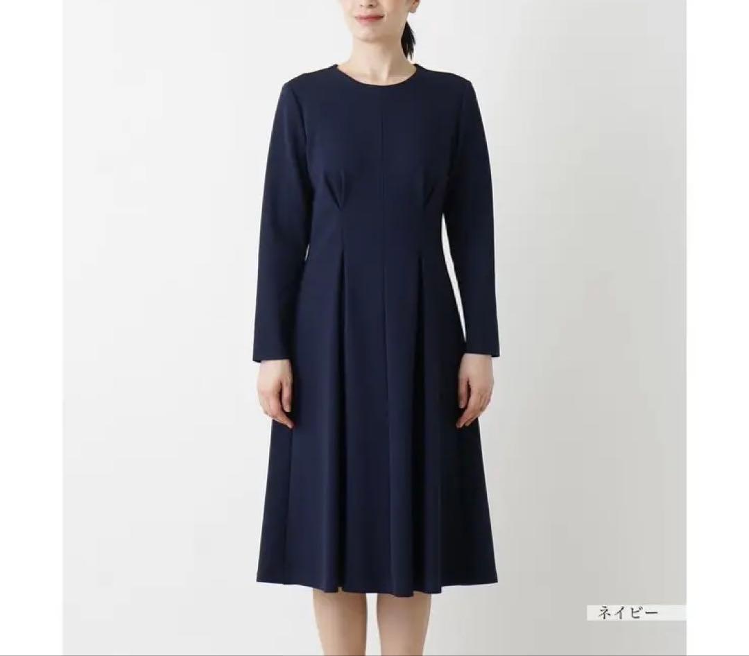 【新品】定価66,000円　レリアン　フレアニットワンピース　ネイビー13＋