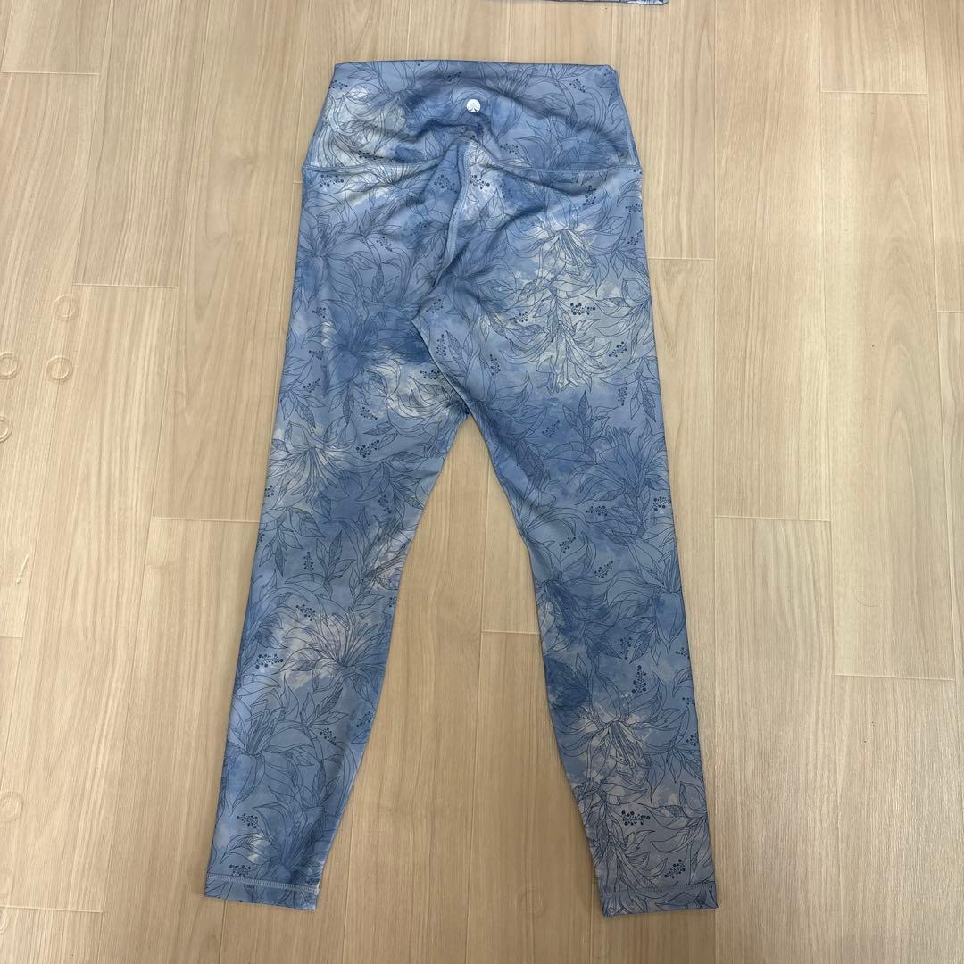 LAVA SUKALA スカーラ　Mサイズ ヨガウェア　ブル　花柄