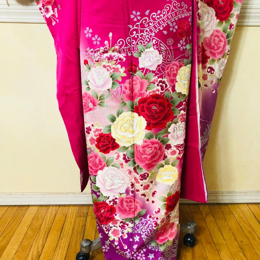 美品‼️振袖正絹フルセット‼️豪華絢爛lovelyピンク薔薇銀糸刺繍銀彩⭐︎上質な逸品