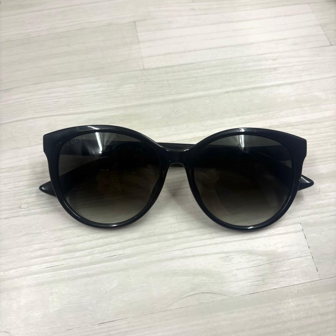 【美品】GUCCI サングラス　GGロゴ　アジアンフィット　アイウェア