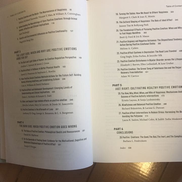 語学・辞書・学習参考書 Positive emotions Integrating the ...
