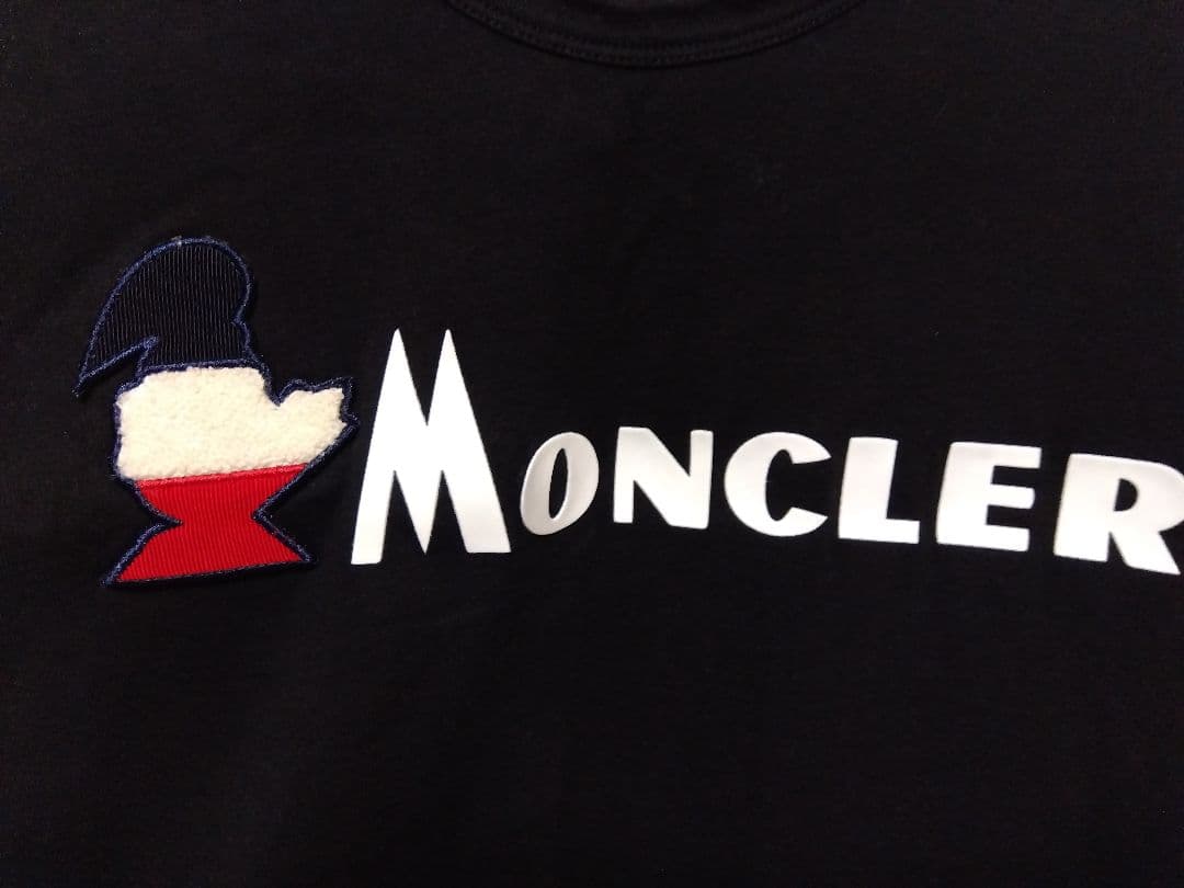 モンクレール（MONCLER）メンズ半袖Tシャツ ブラック　Lサイズ　美品